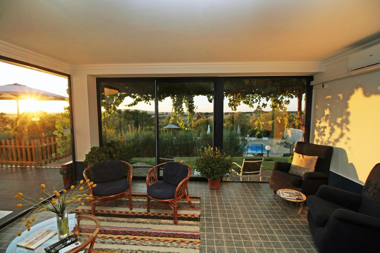 Monte Do Colmeal - Country House & Wine Mourão Exterior photo